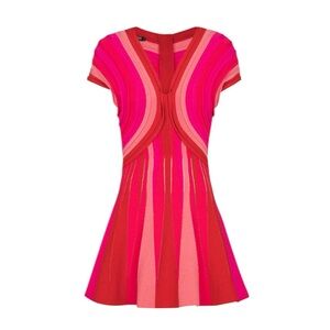 Balmain
ROLLED FLARE DRESS